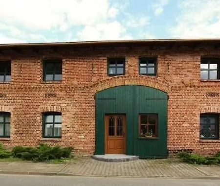 Fewos Storchenhof Am Kummerower * Meesiger